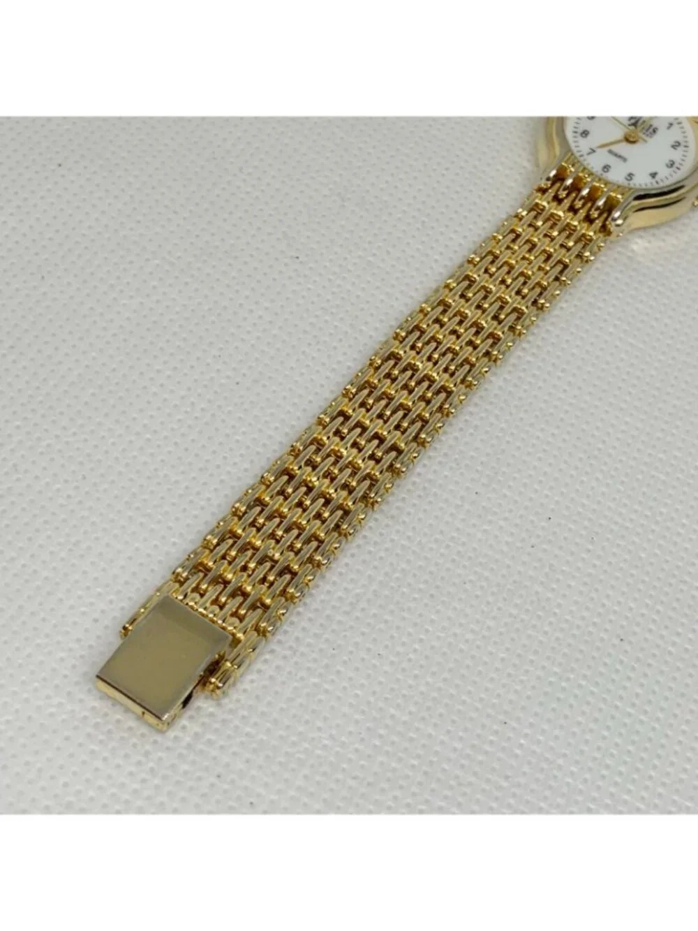 Vintage Paris 1937 gold tone women’s watch 23mm quartz bracelet 7.4” running